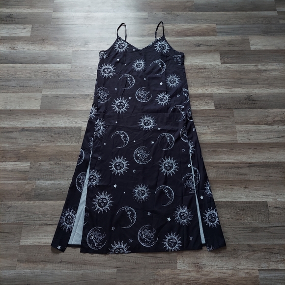 Celestial Sun Moon Star Print Midi Dress Large Goth Witch Fairy Zodiac Astrology - Picture 4 of 13